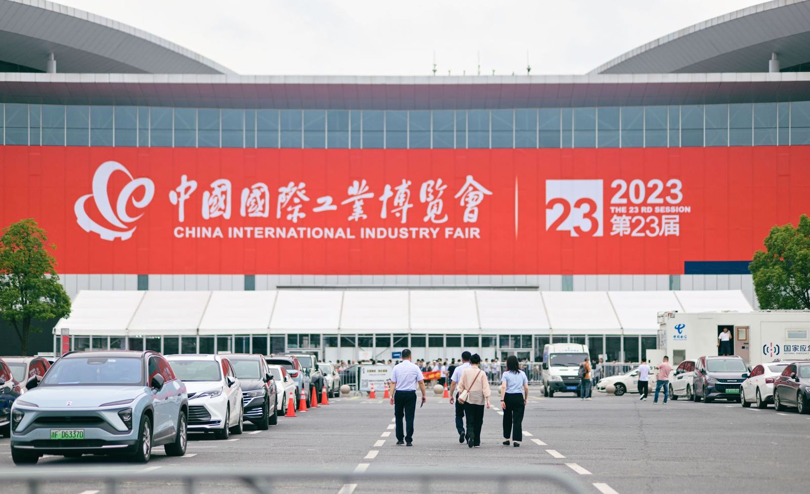 China Targets 100 Zero-Carbon Industrial Parks, Eyes Overseas Expansion