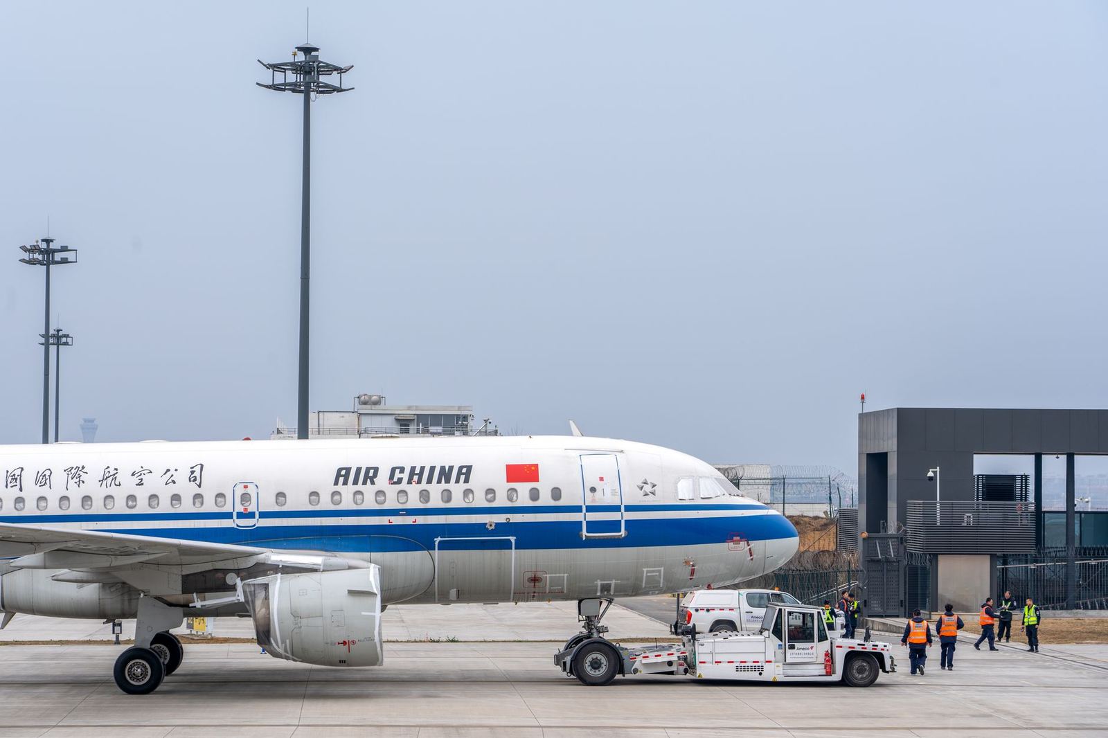 COMAC C919-600 High-Altitude Variant Completes Maiden Flight, Crucial for Plateau Routes