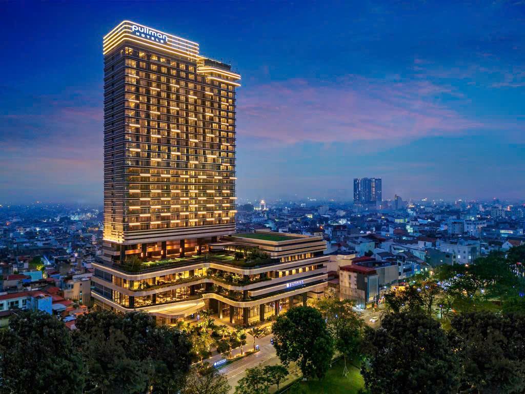 Pullman Hai Phong Grand Hotel, the 32-story property developed by Nhat Ha Co., Ltd., opened in March 2025 as the Pullman brand’s flagship arrival in northern Vietnam.