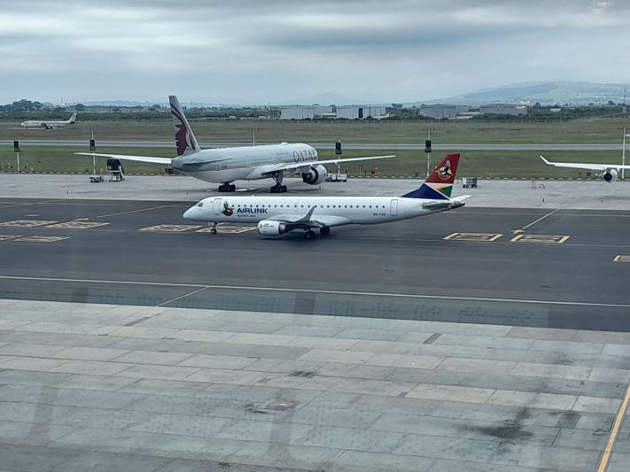 Airlink E-Jets Perform Cape Town Stadium Flyover Amid Low Altitude Concerns