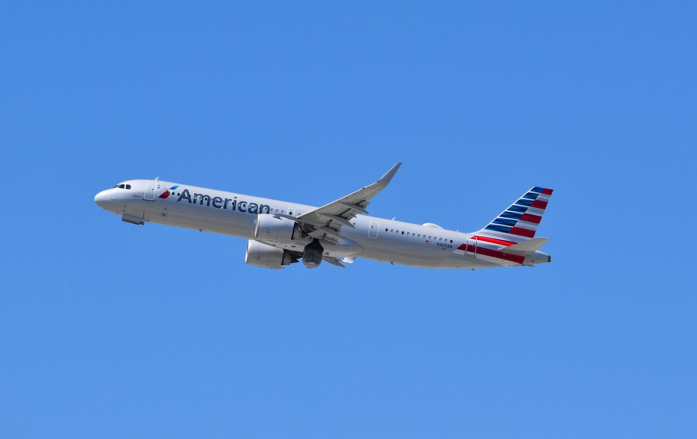 American Airlines LA-Maui Flight: Crew Fatigue After Delay