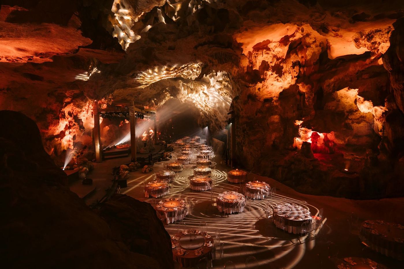 Dragon Pearl Cave Adds a Show-Dining Option to Ha Long's Evening Itineraries