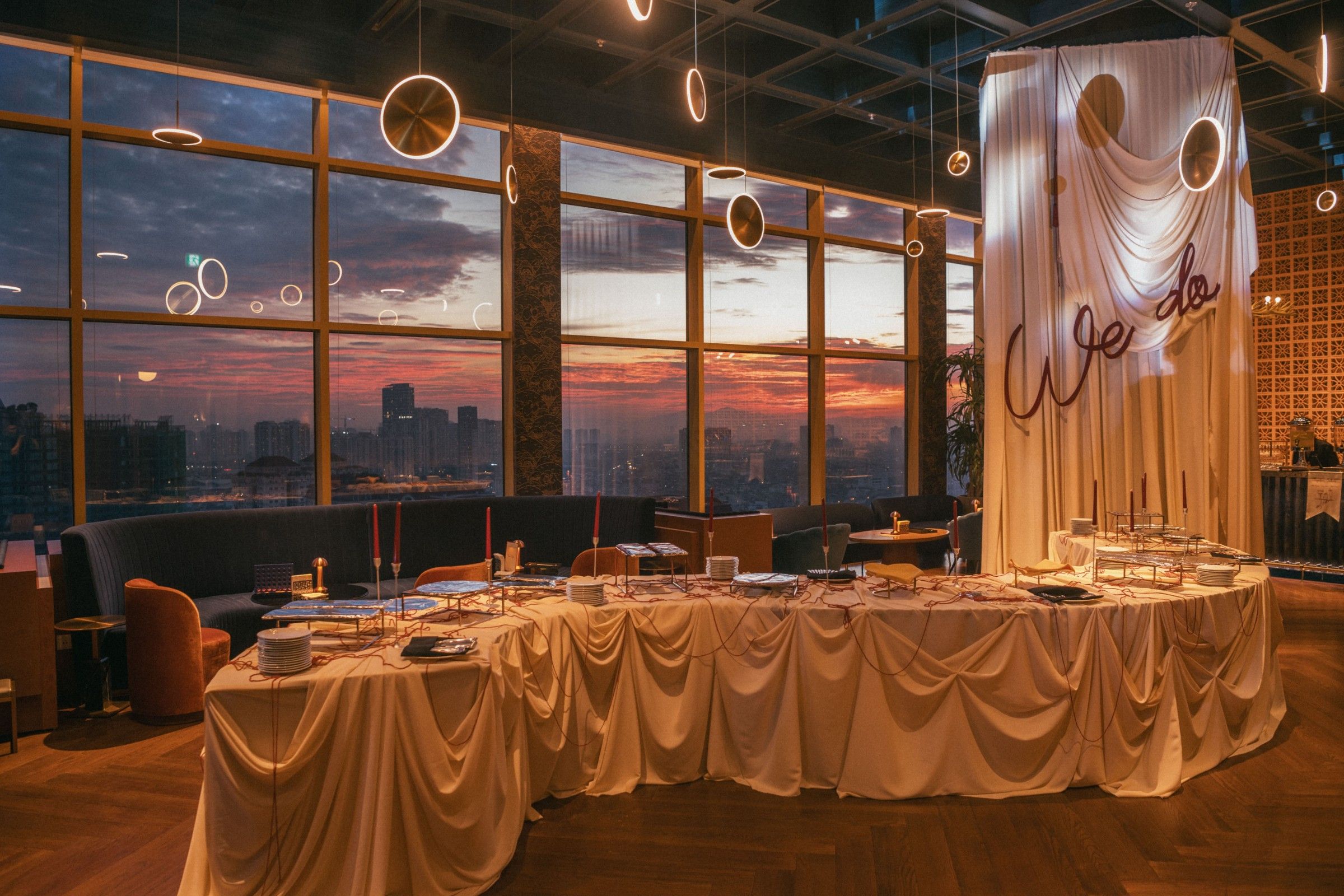 L7 West Lake Hanoi: A Wedding Journey Across Four Distinct Spaces