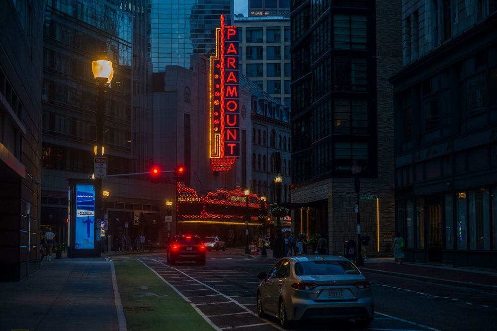 Paramount faces US$7bn penalty, US$7m daily fees on Warner Bros bid