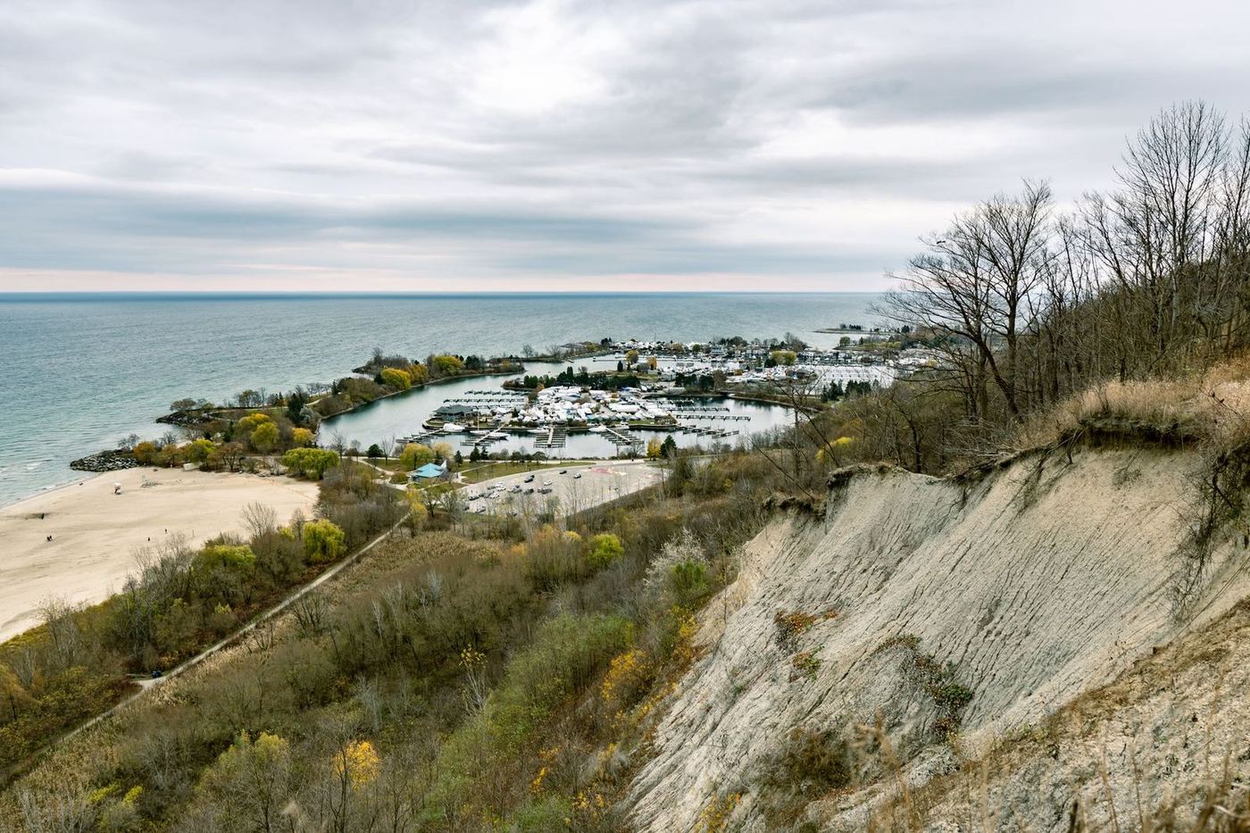 Illustrative golf photograph — not The Bluffs Grand Ho Tram
