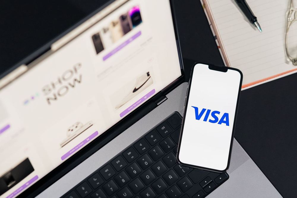Visa Sees Stablecoin Card Payments Grow Nearly 200%